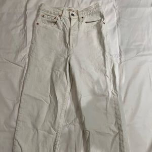 Beige/Off-White Levi’s Ribcage Straight jeans